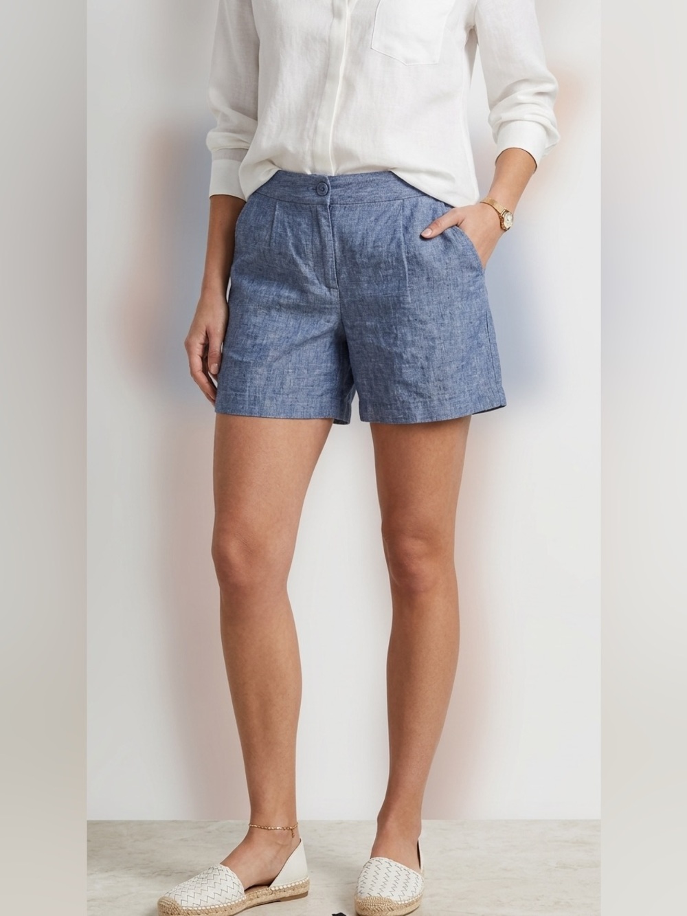 Tommy Bahama Blue Linen Shorts women’s Size 10